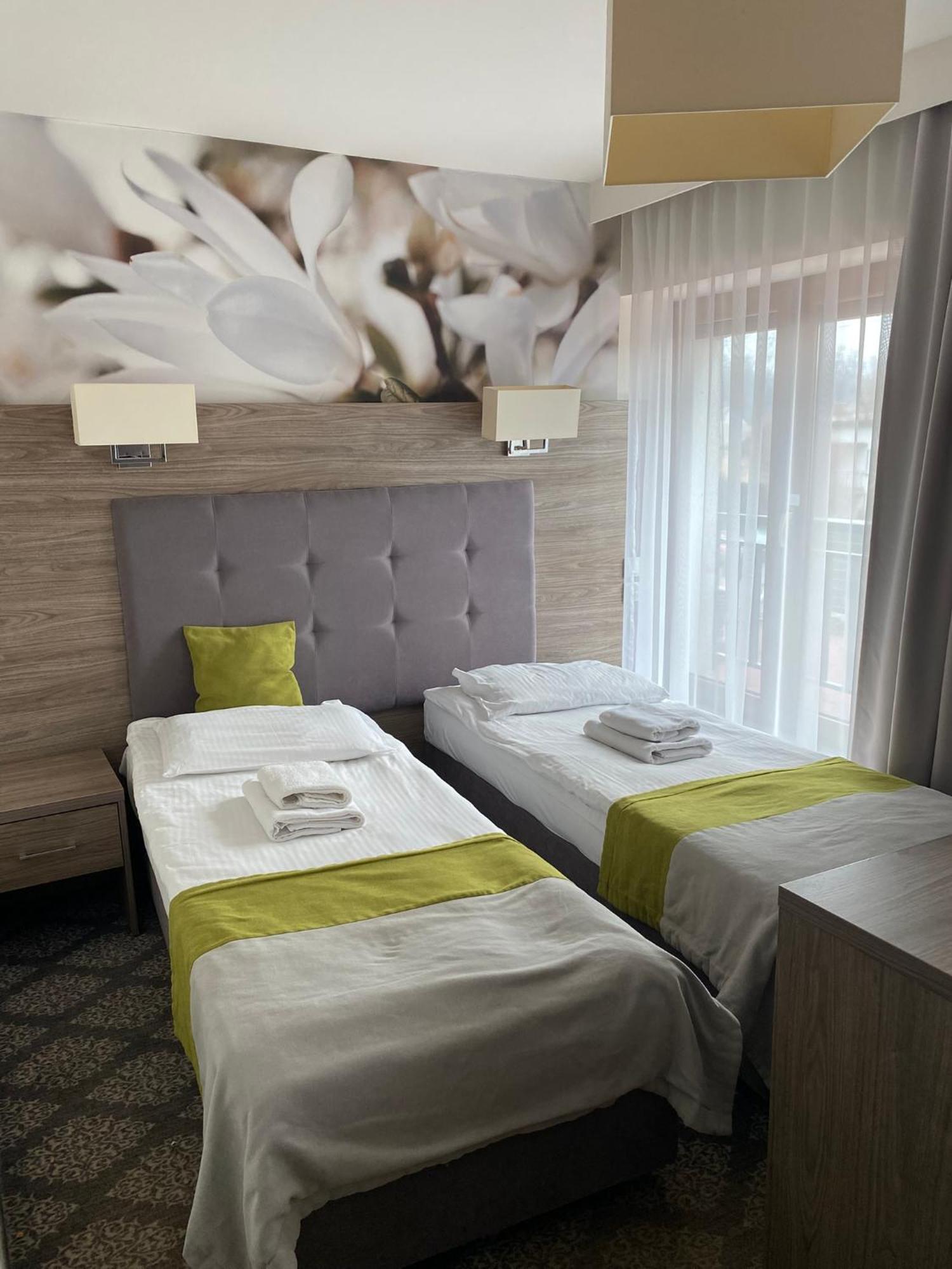 Pass Hotel Zebrzydowice Экстерьер фото
